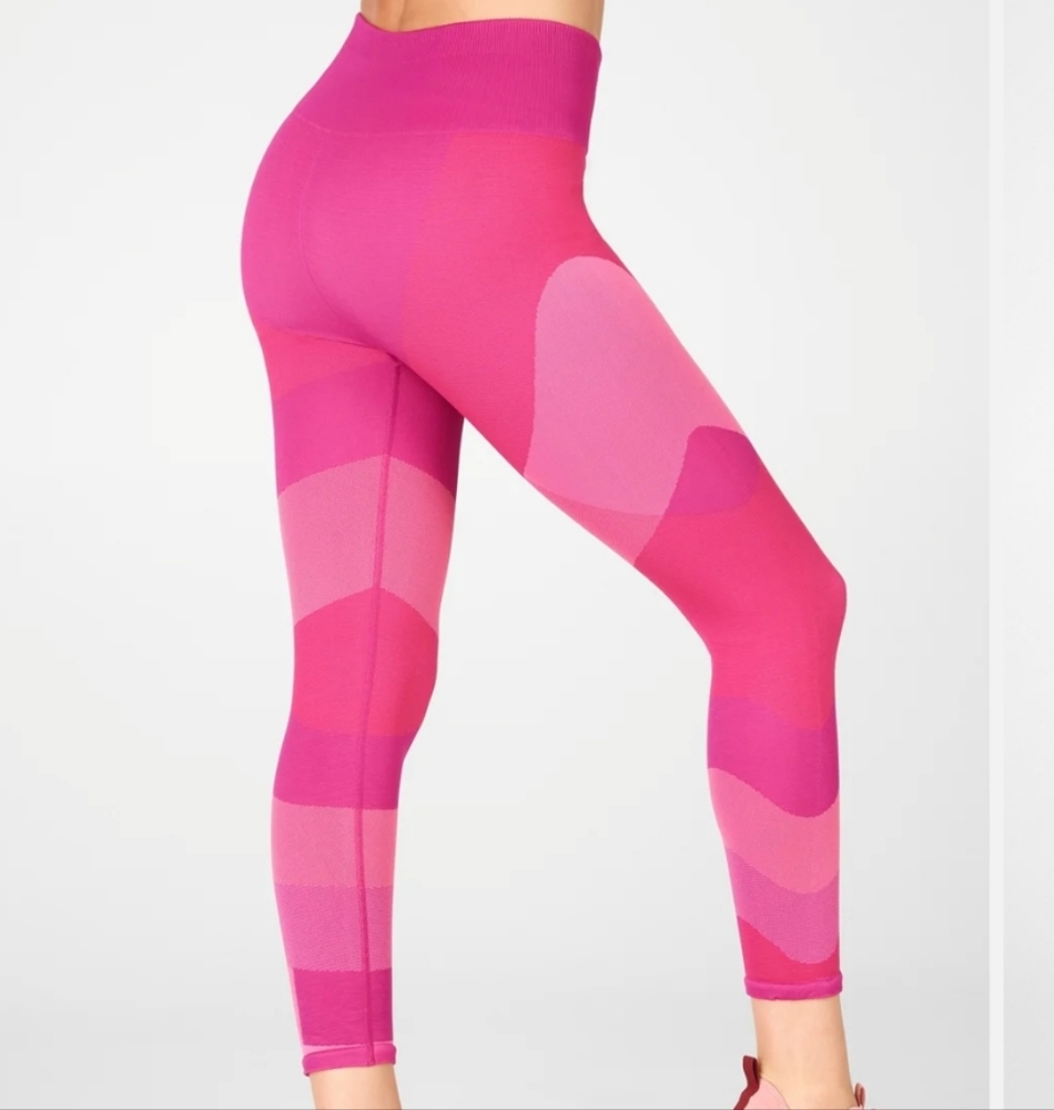 High-waisted seamless colorblock capri